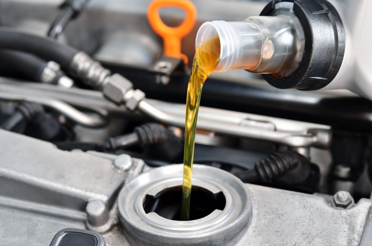Oil change in Yorkville, NY
