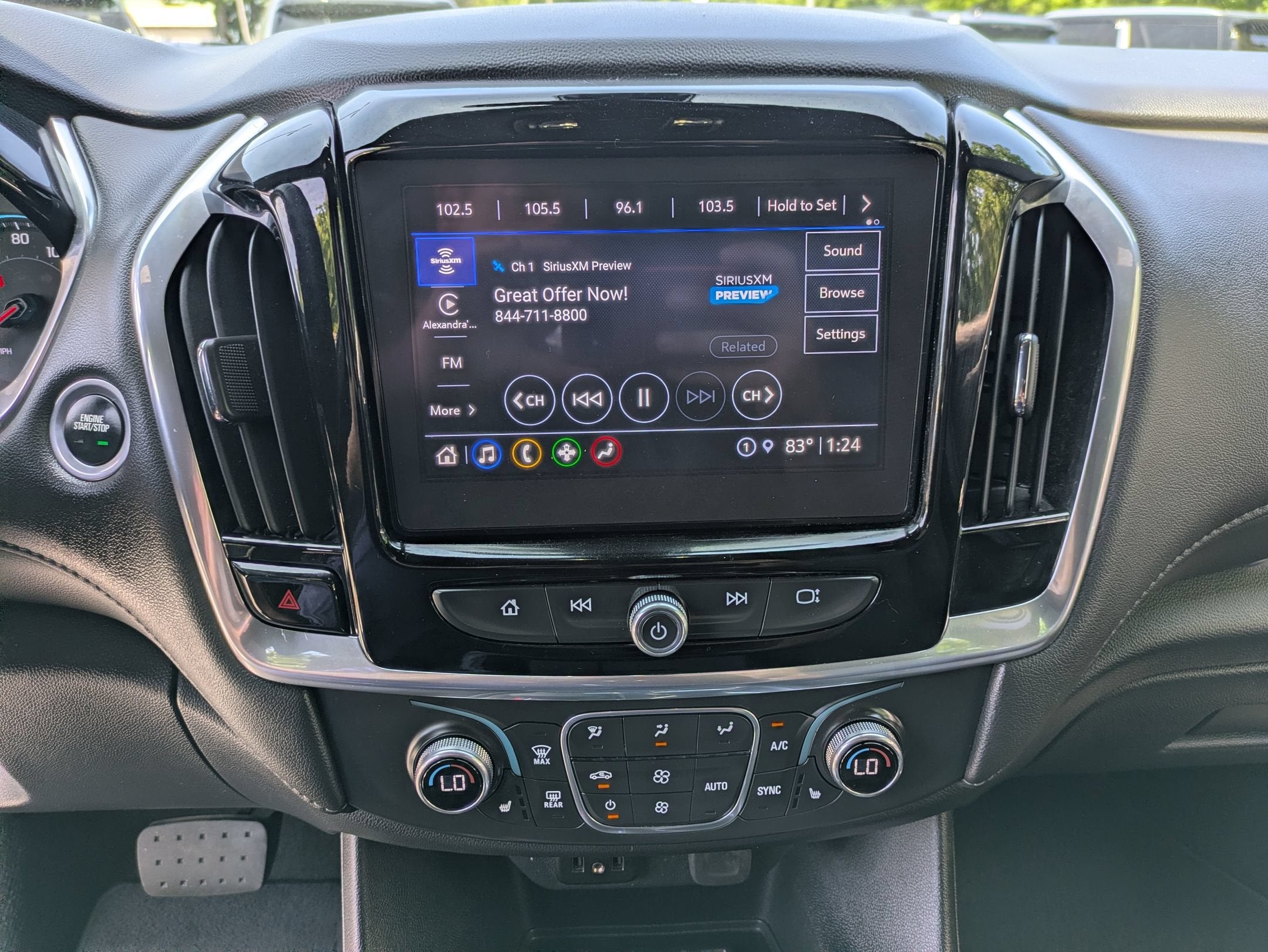 2023 Chevrolet Traverse LT Cloth
