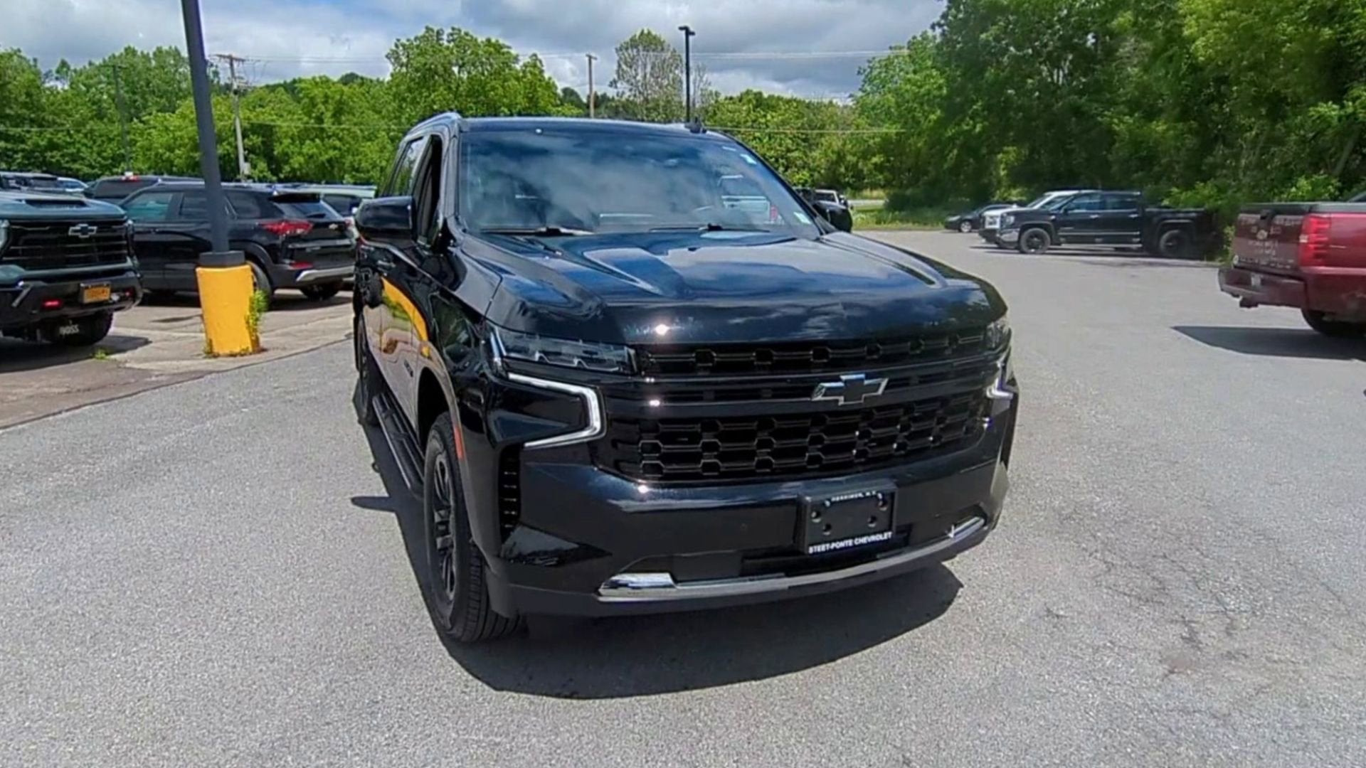 2023 Chevrolet Tahoe LS
