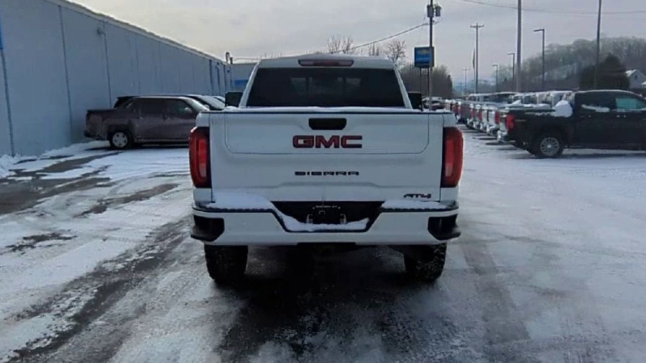 2021 GMC Sierra 2500 HD AT4