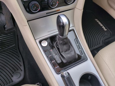 2019 Volkswagen Passat 2.0T Wolfsburg Edition