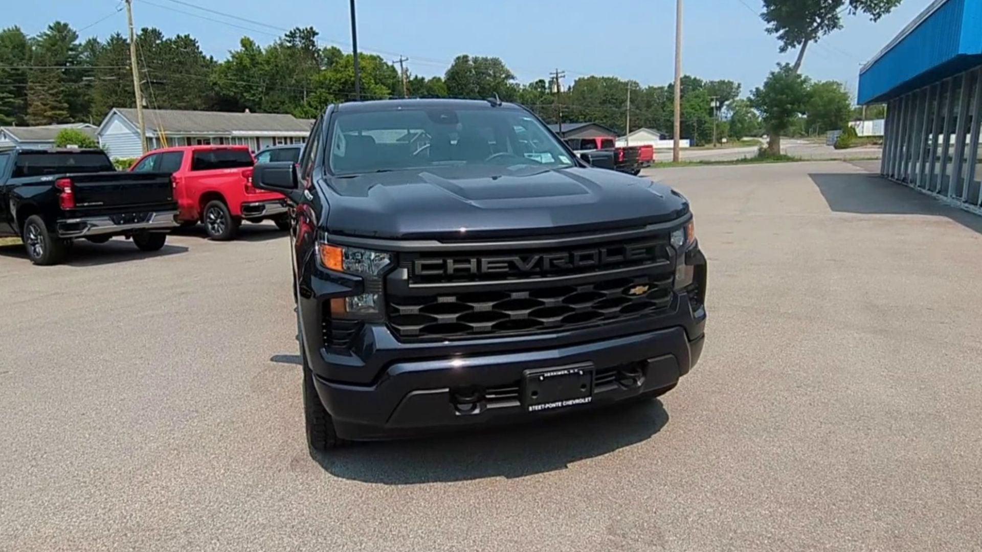 2023 Chevrolet Silverado 1500 Custom