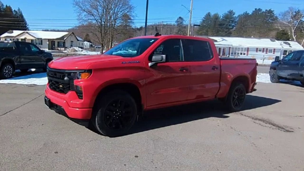 2024 Chevrolet Silverado 1500 Custom