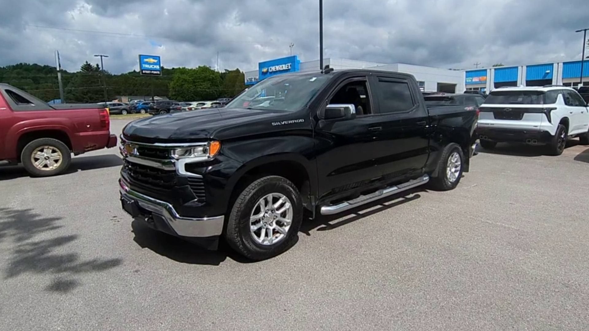 2022 Chevrolet Silverado 1500 LT (2FL)