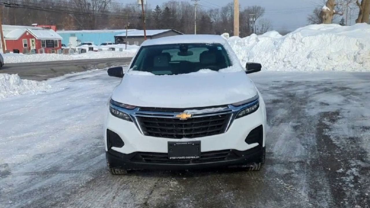 2023 Chevrolet Equinox LS