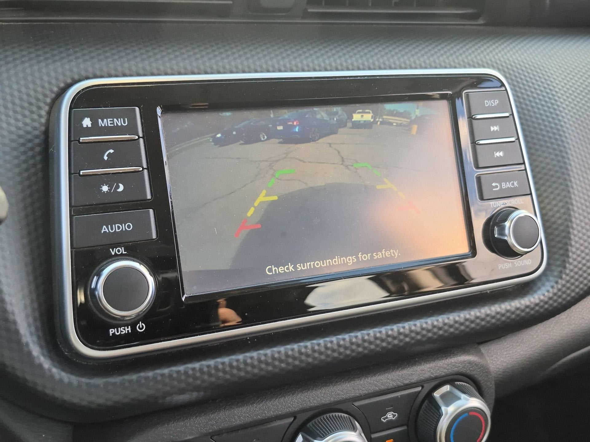 2022 Nissan Kicks S Xtronic CVT