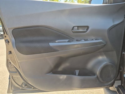2022 Nissan Kicks S Xtronic CVT