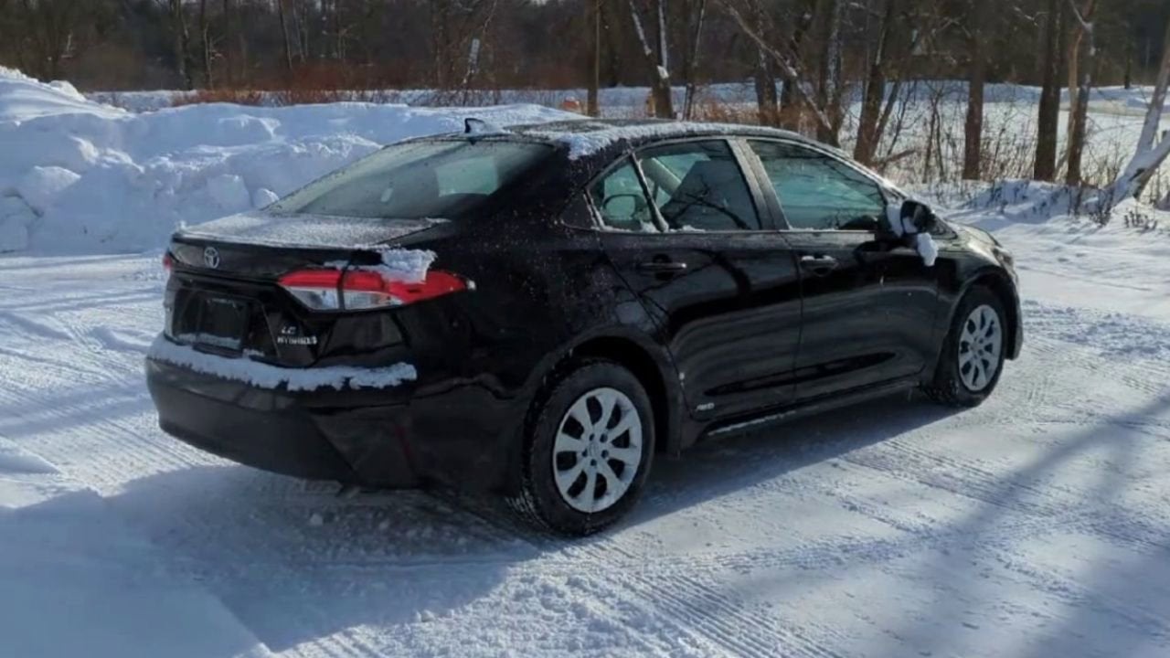 2023 Toyota Corolla Hybrid LE