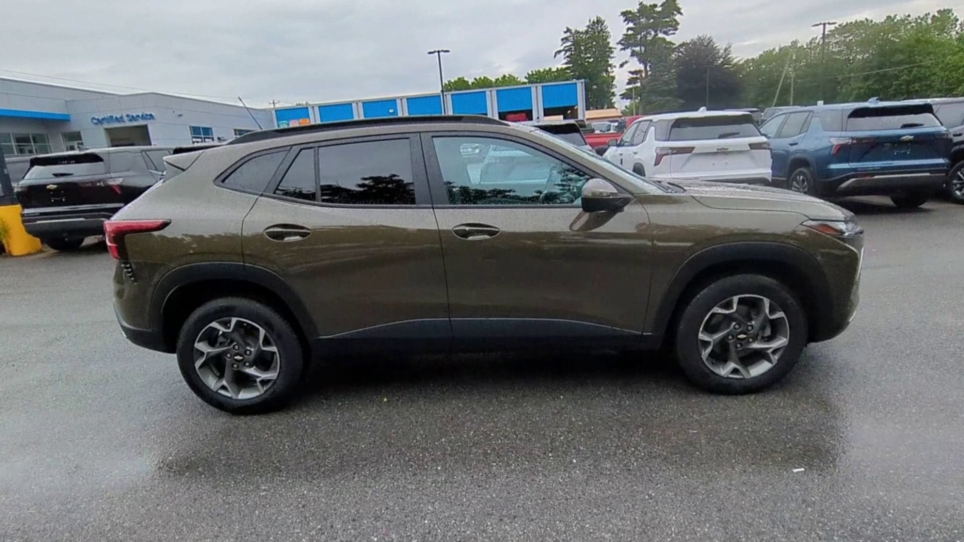 2024 Chevrolet Trax LT