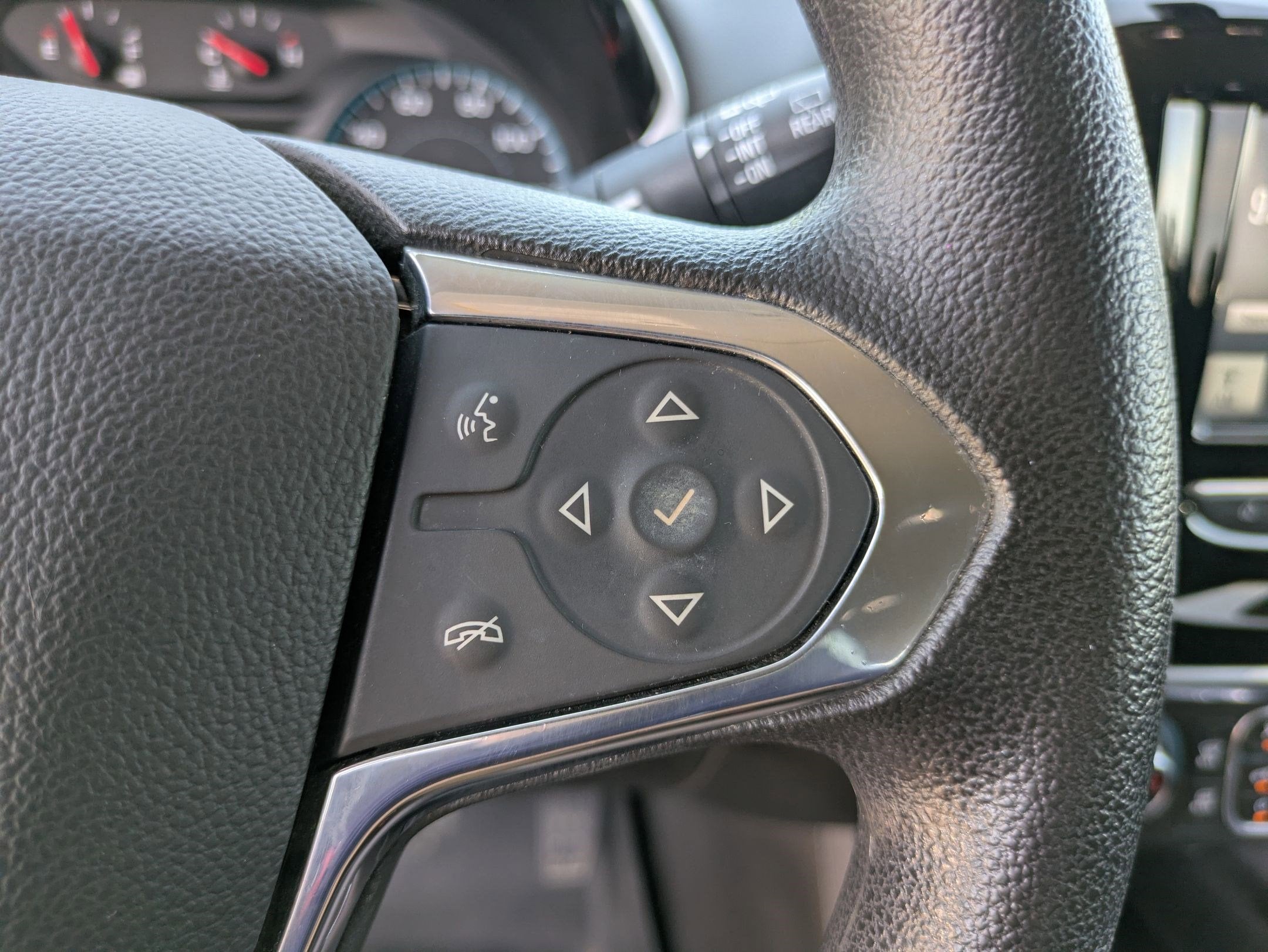 2018 Chevrolet Traverse LS