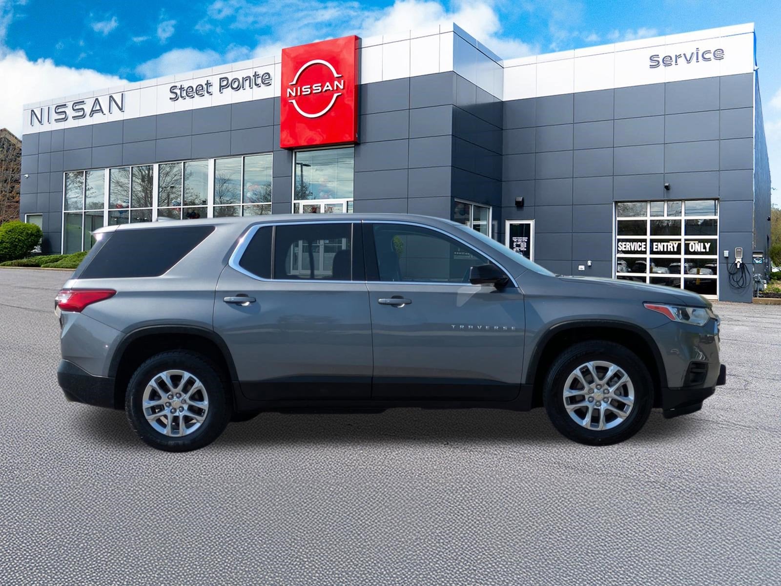 2018 Chevrolet Traverse LS