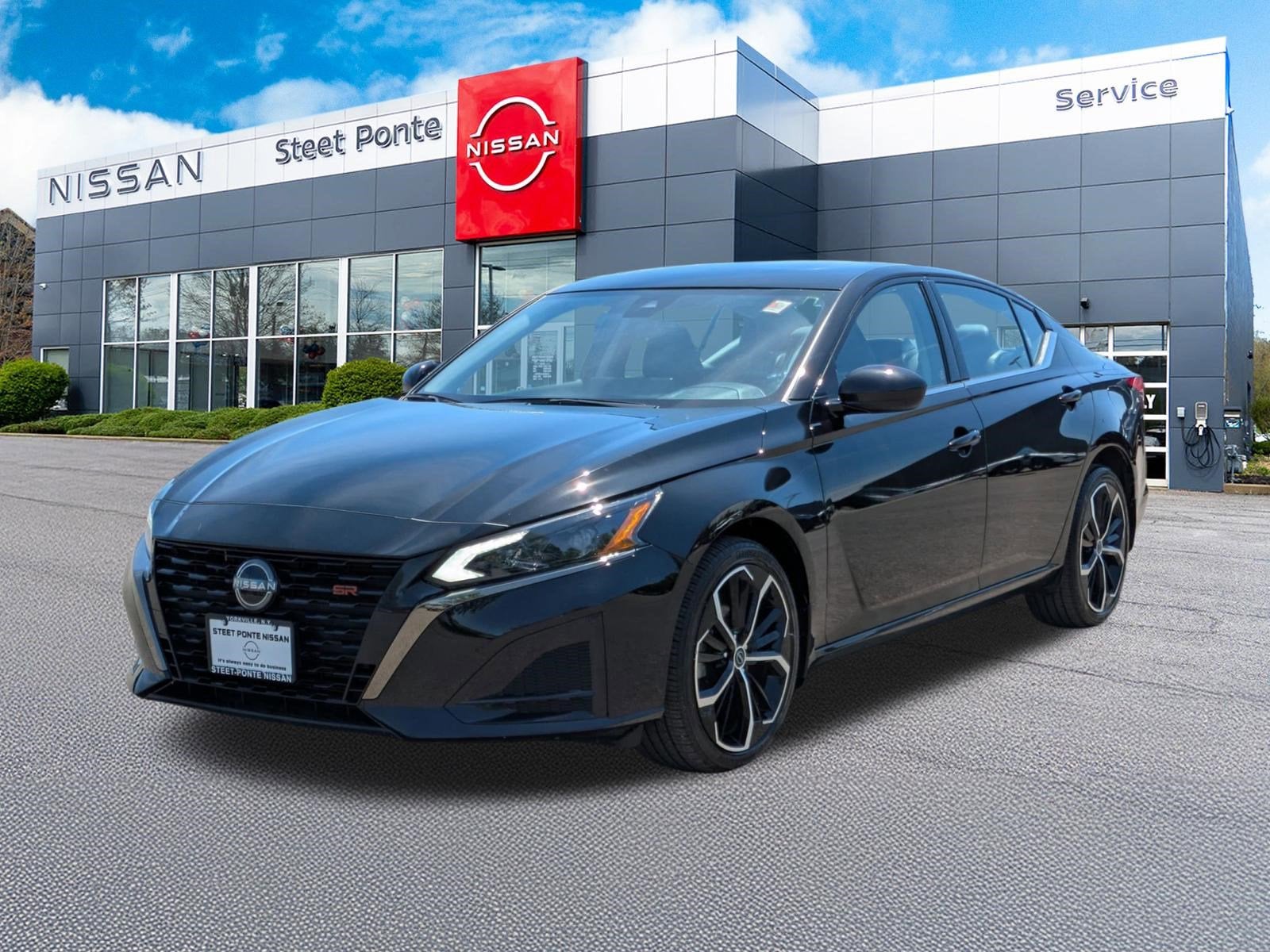 2023 Nissan Altima 2.5 SR