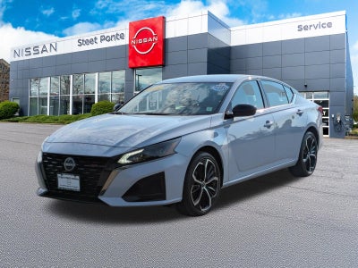 2025 Nissan Altima SR