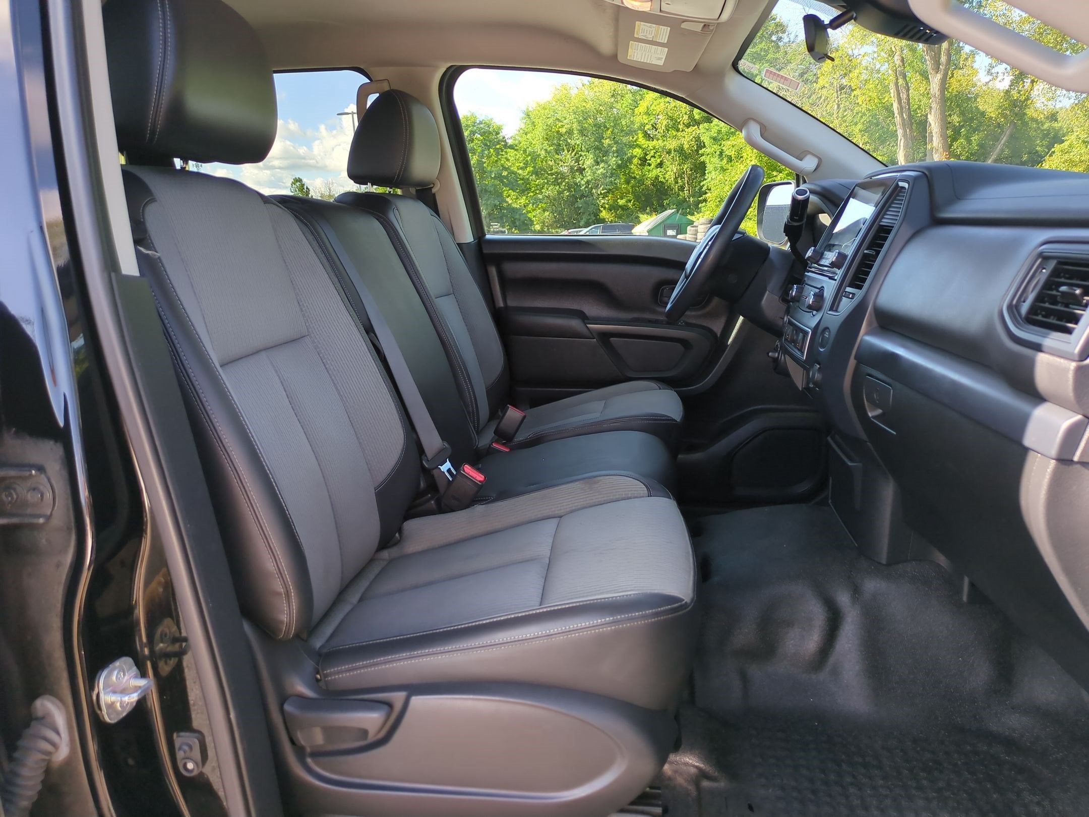 2021 Nissan Titan S