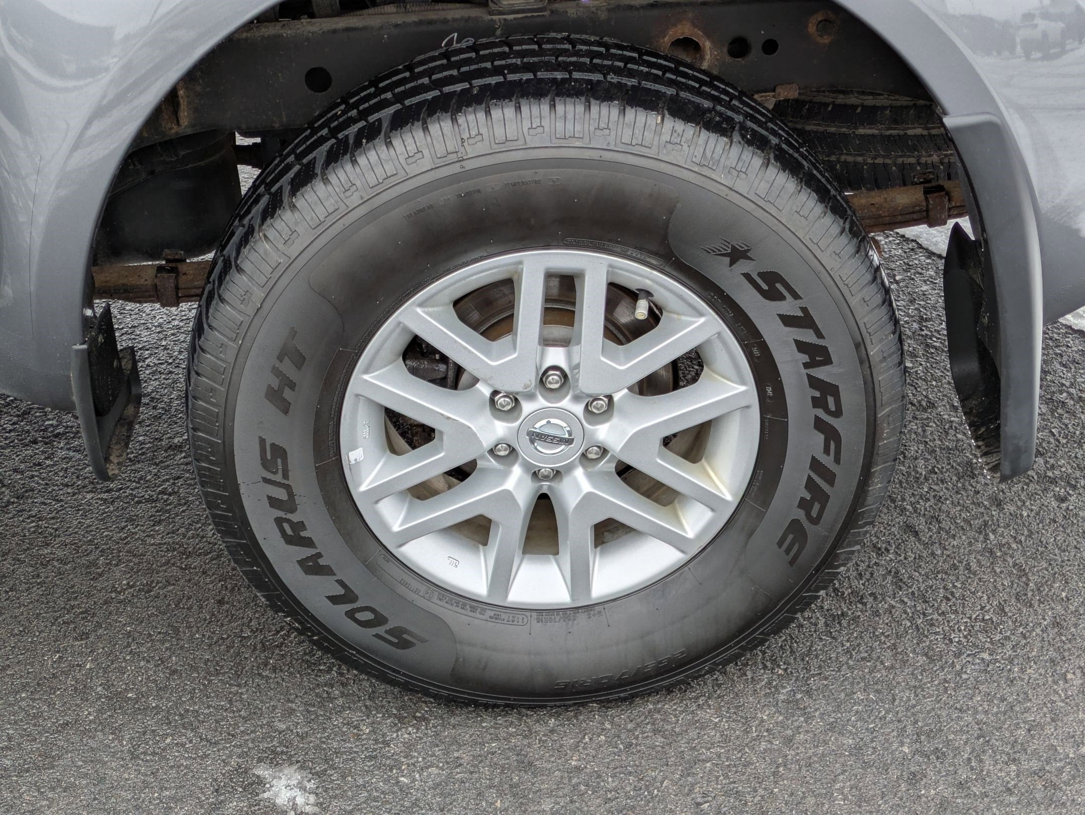 2020 Nissan Frontier SV