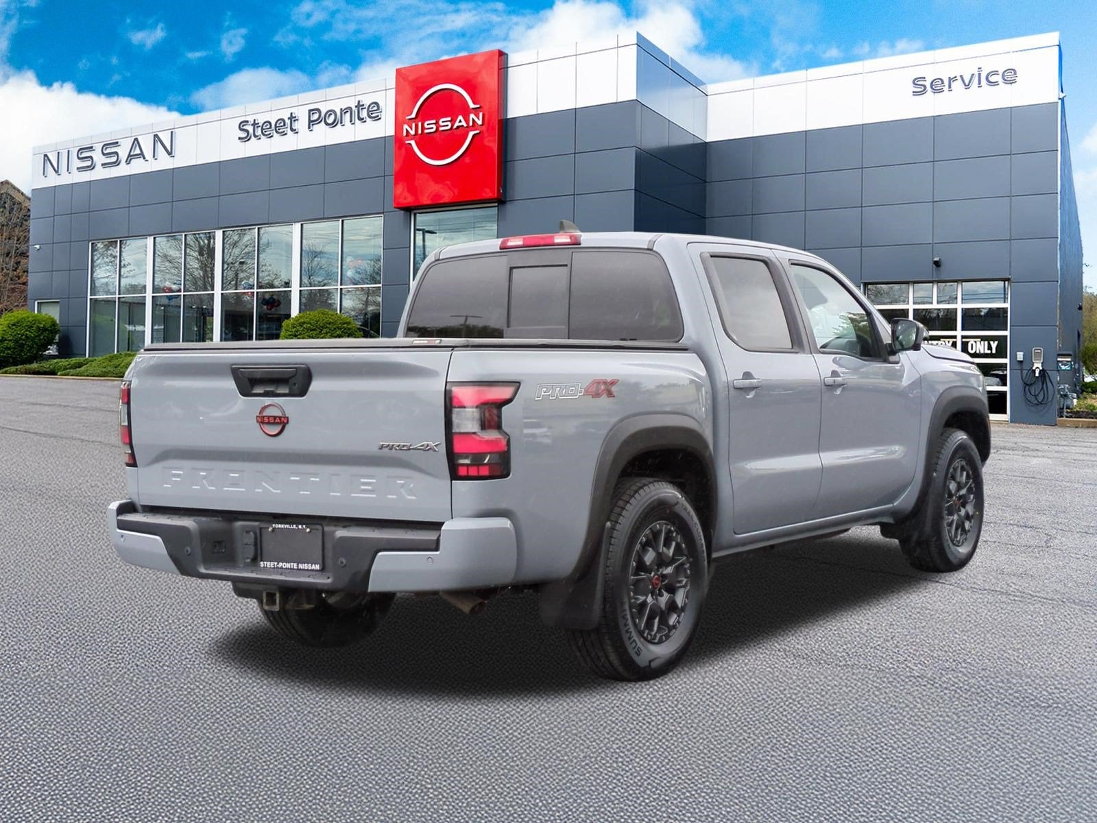 2022 Nissan Frontier PRO-4X