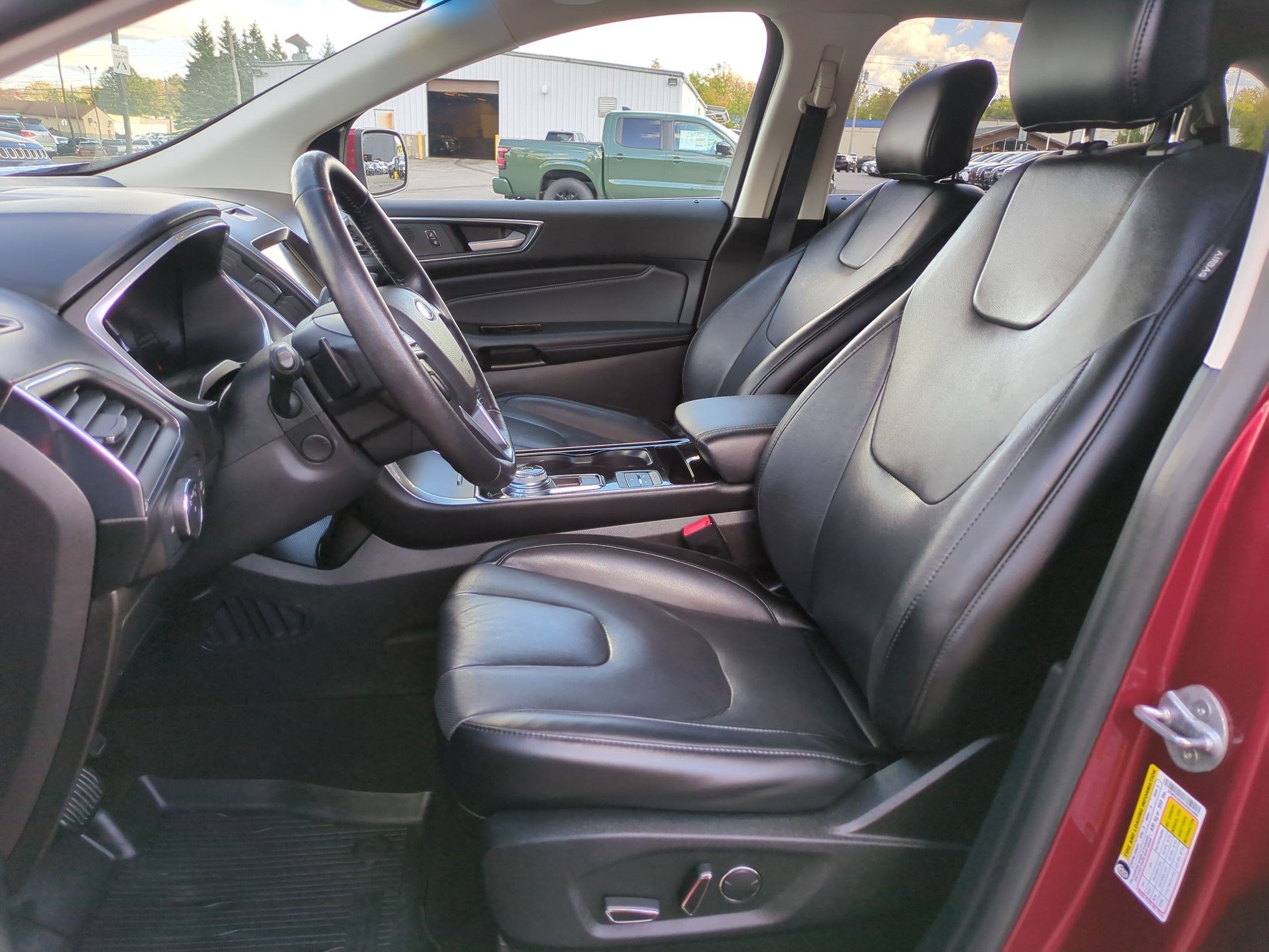 2019 Ford Edge Titanium