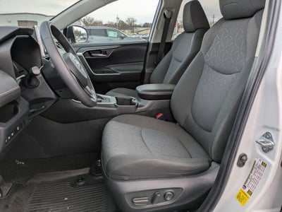 2023 Toyota RAV4 Hybrid XLE