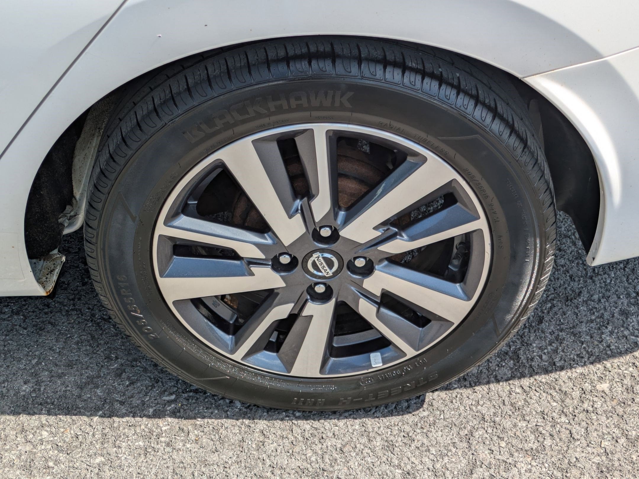 2020 Nissan Versa SV