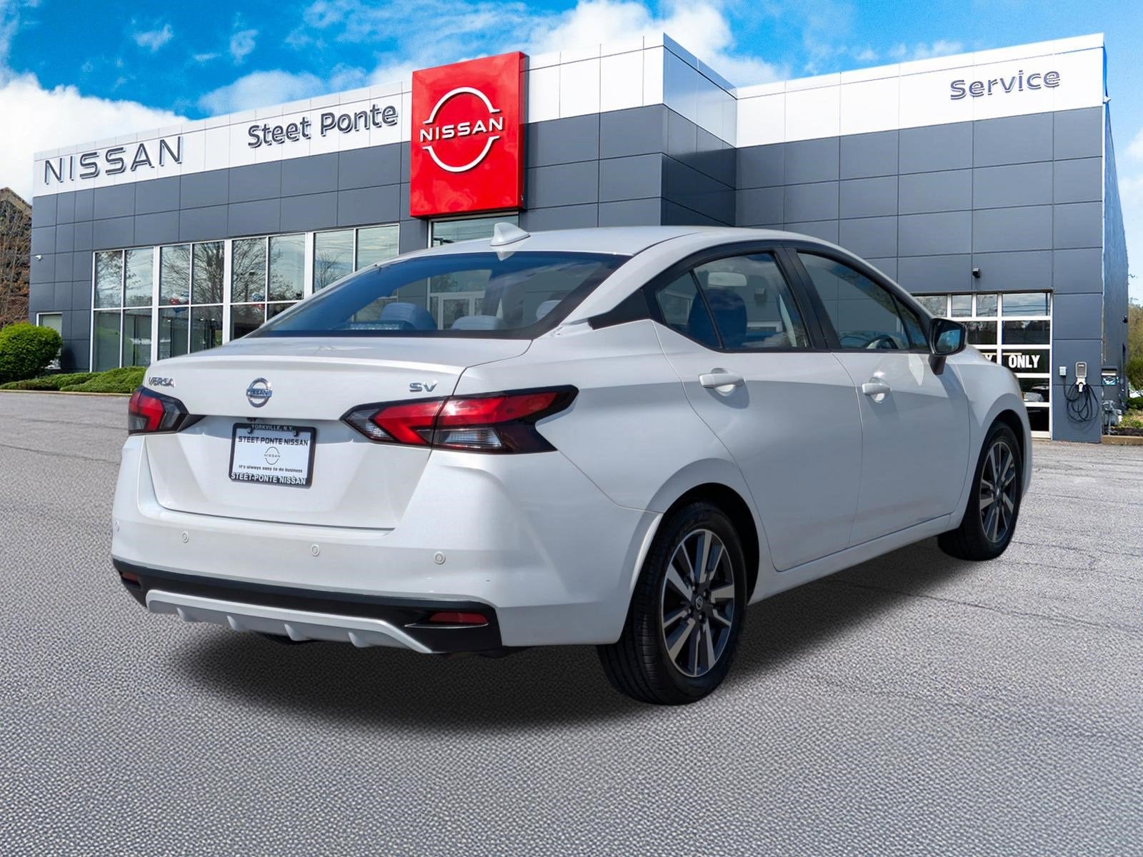2020 Nissan Versa SV