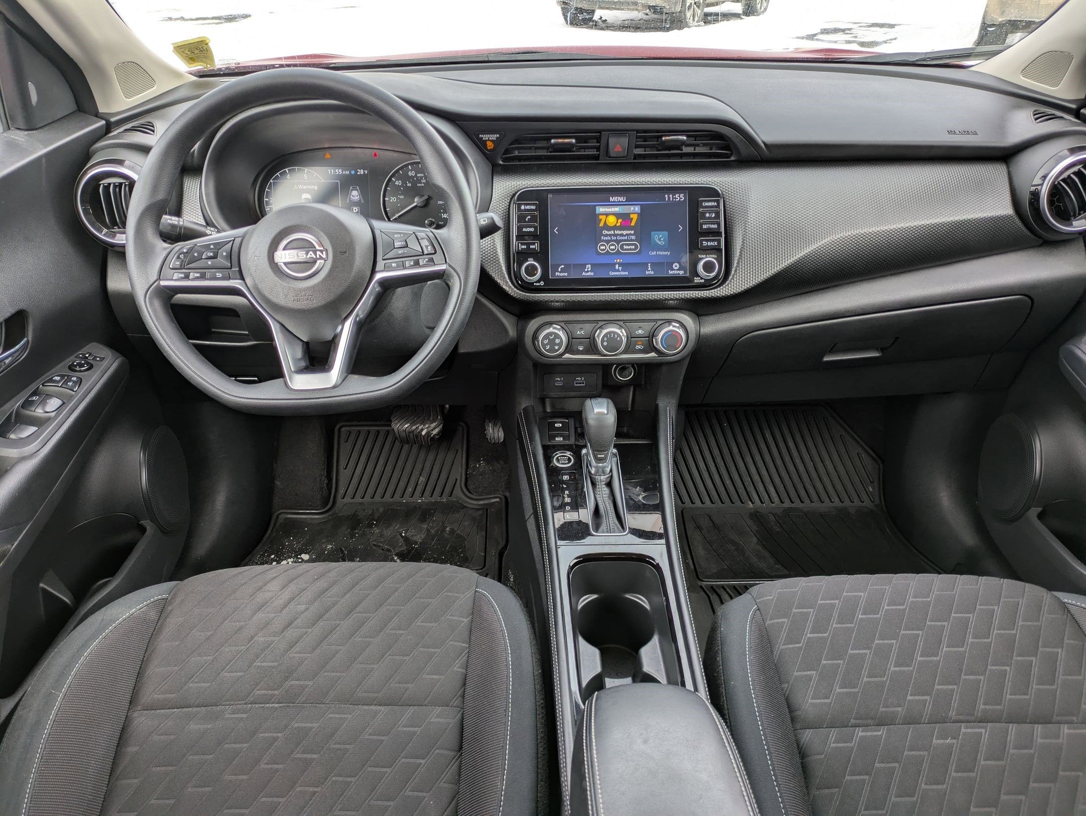 2023 Nissan Kicks SV