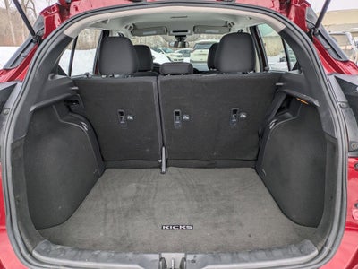 2023 Nissan Kicks SV