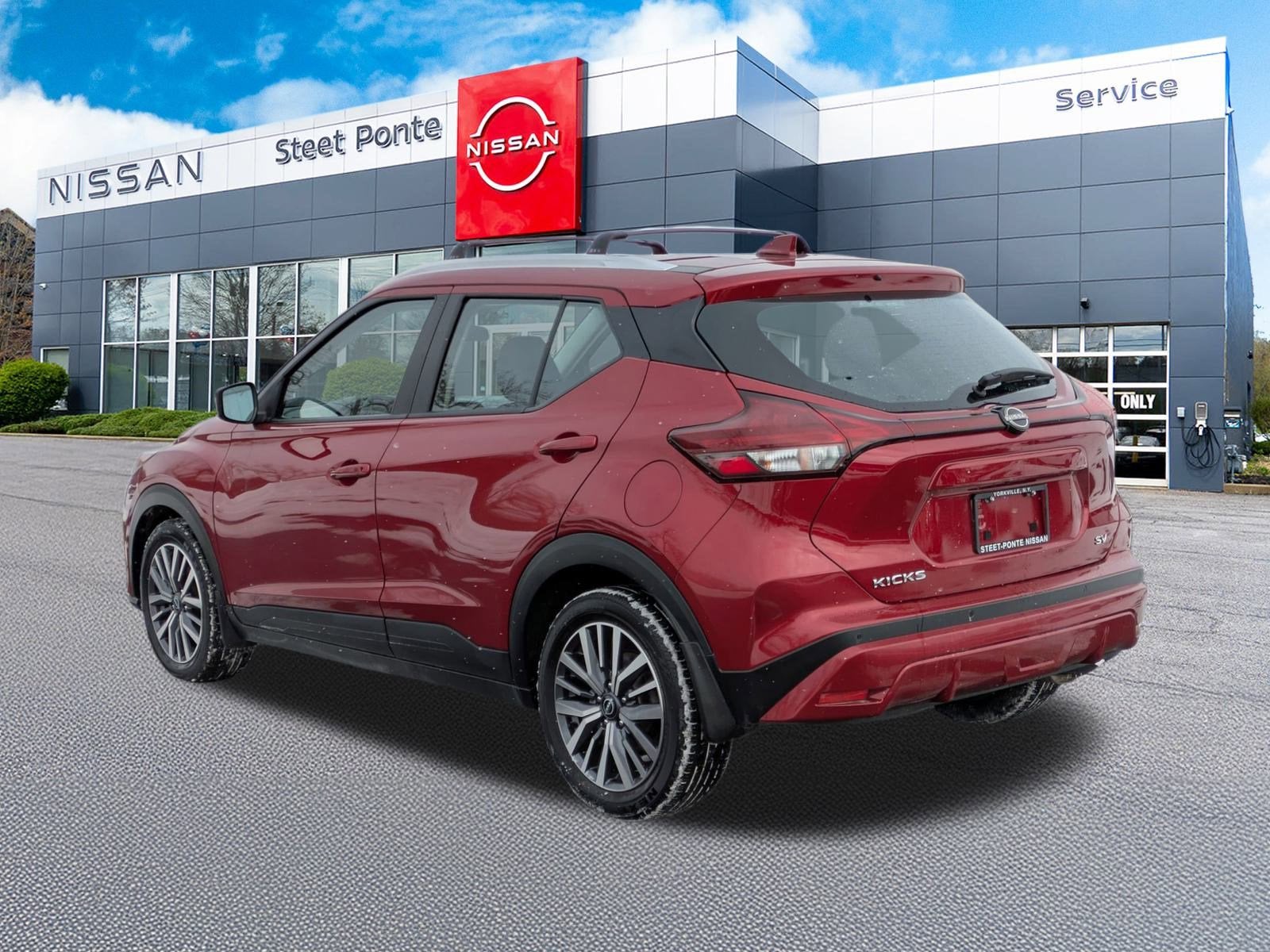 2023 Nissan Kicks SV