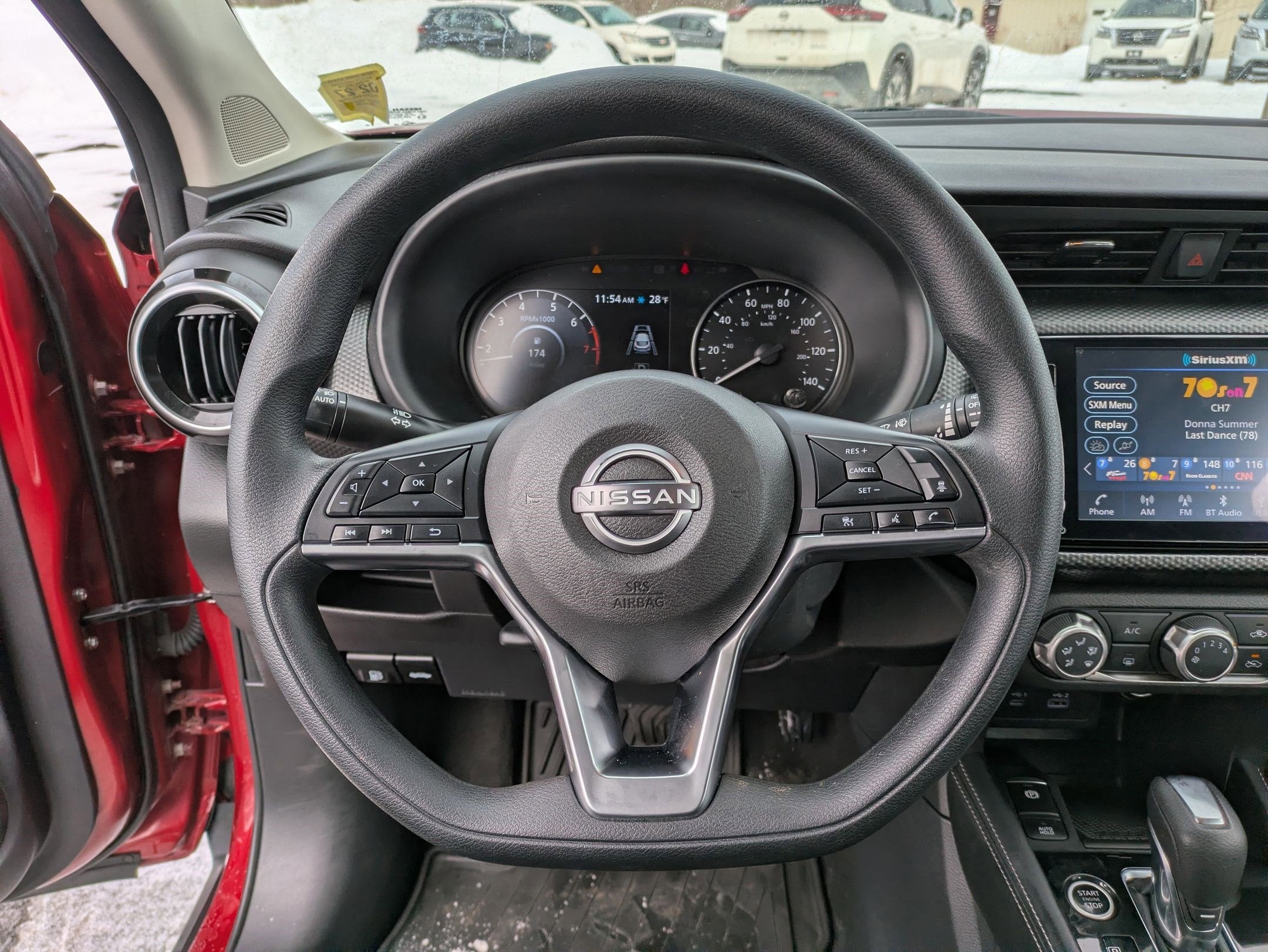 2023 Nissan Kicks SV