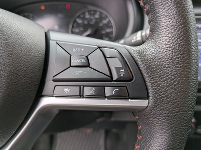 2022 Nissan Kicks SR