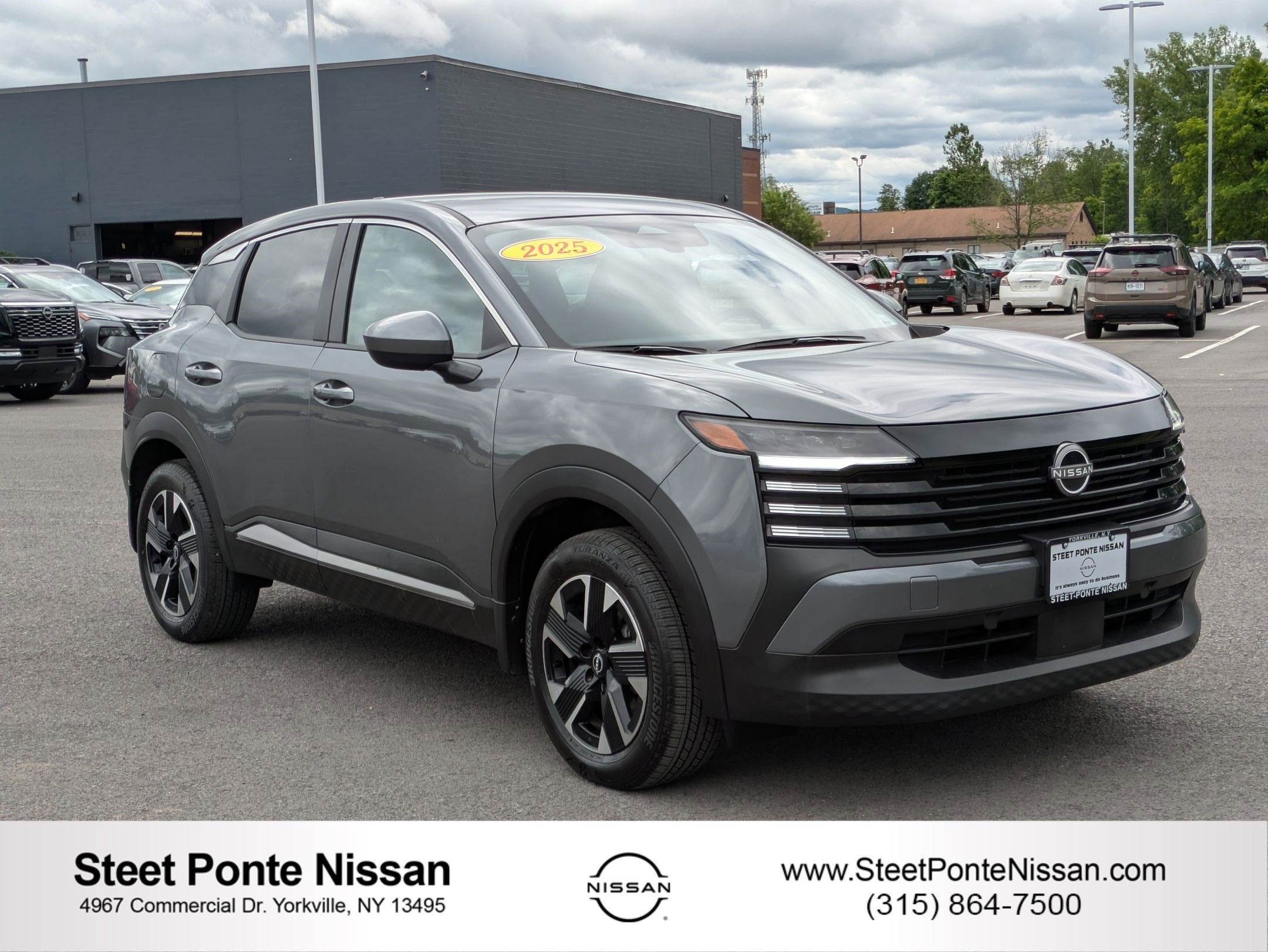 2025 Nissan Kicks SV