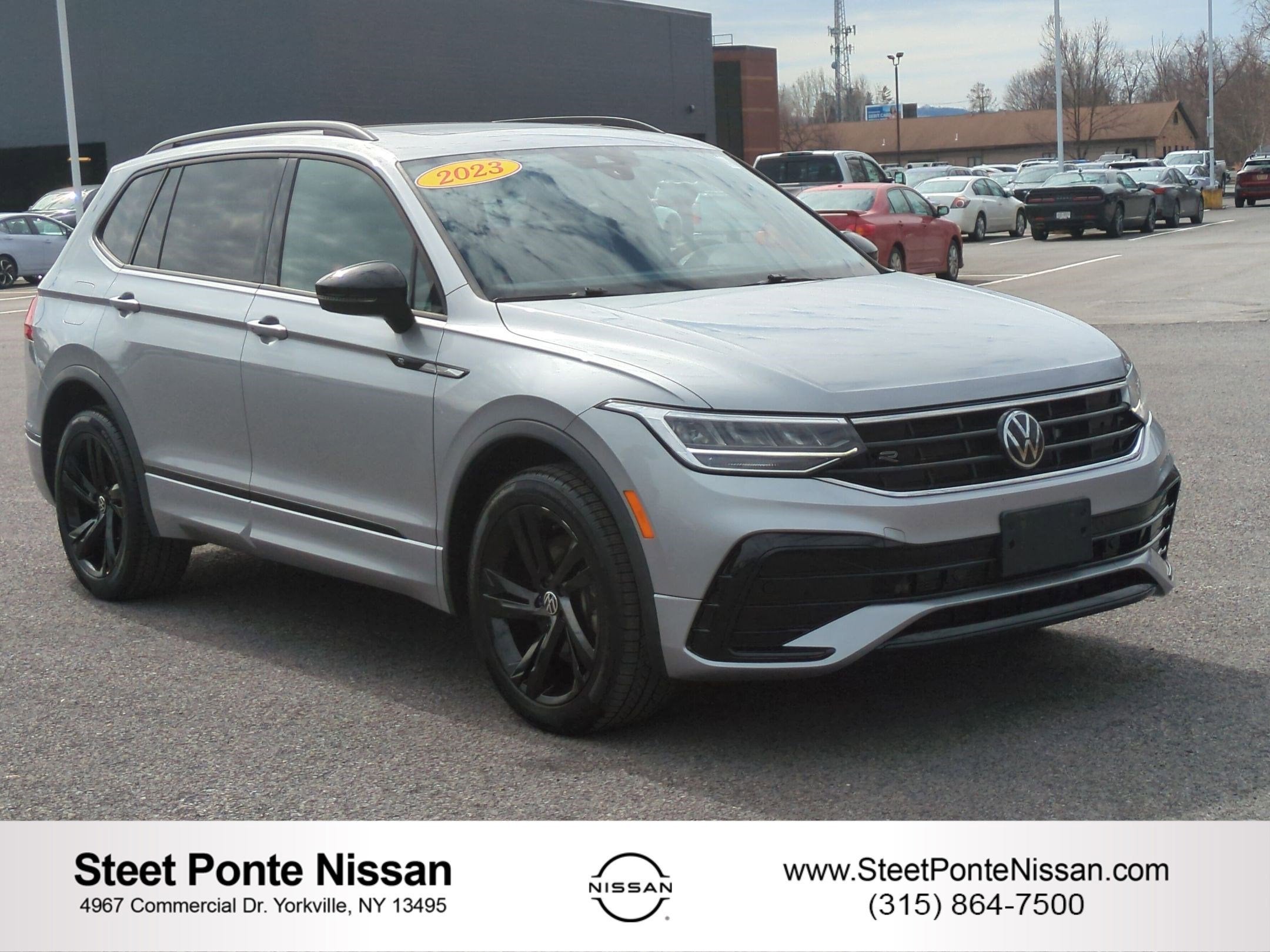 2023 Volkswagen Tiguan SE R-Line Black