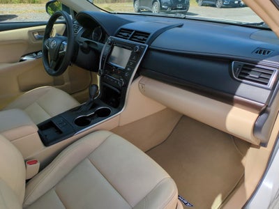 2016 Toyota Camry XLE