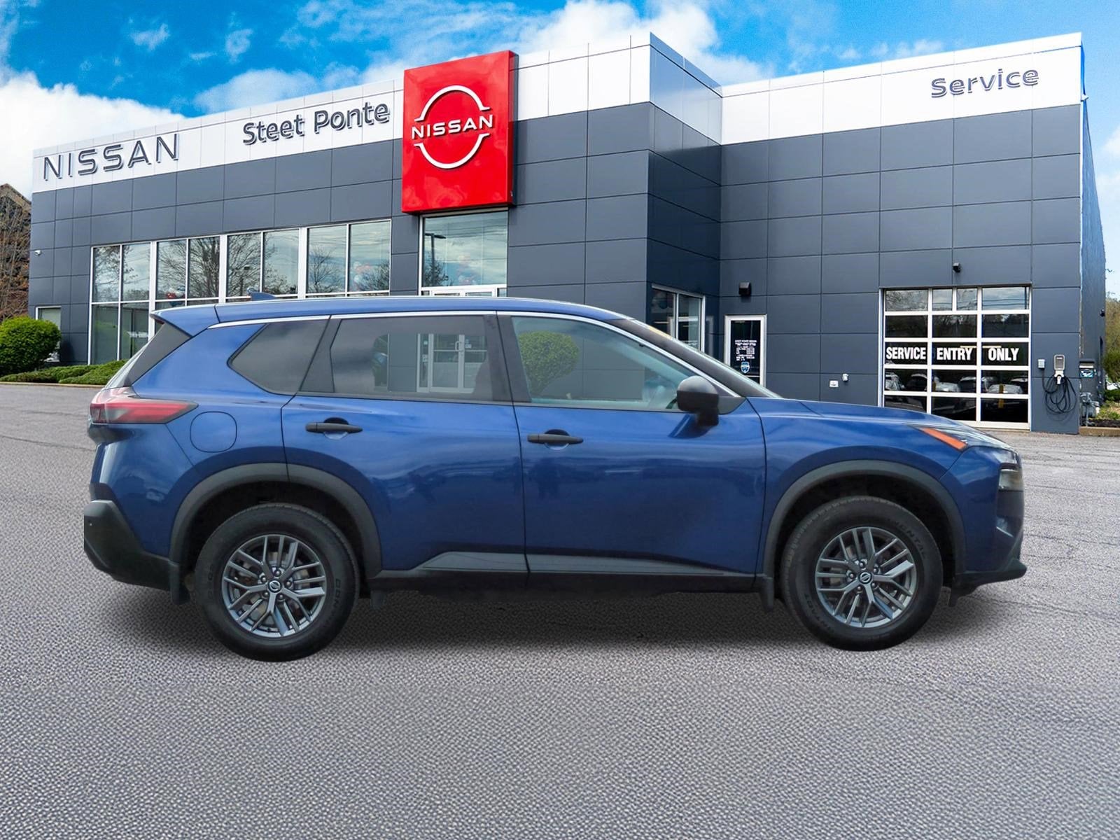2021 Nissan Rogue S