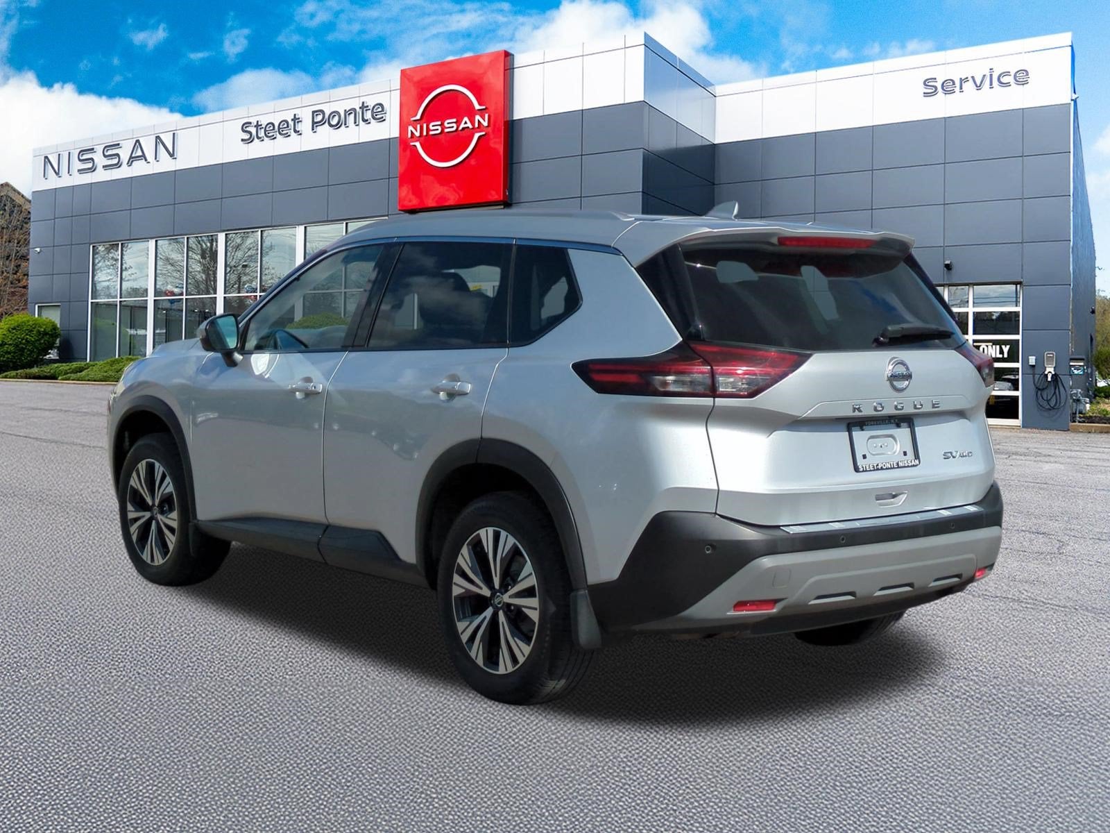 2021 Nissan Rogue SV