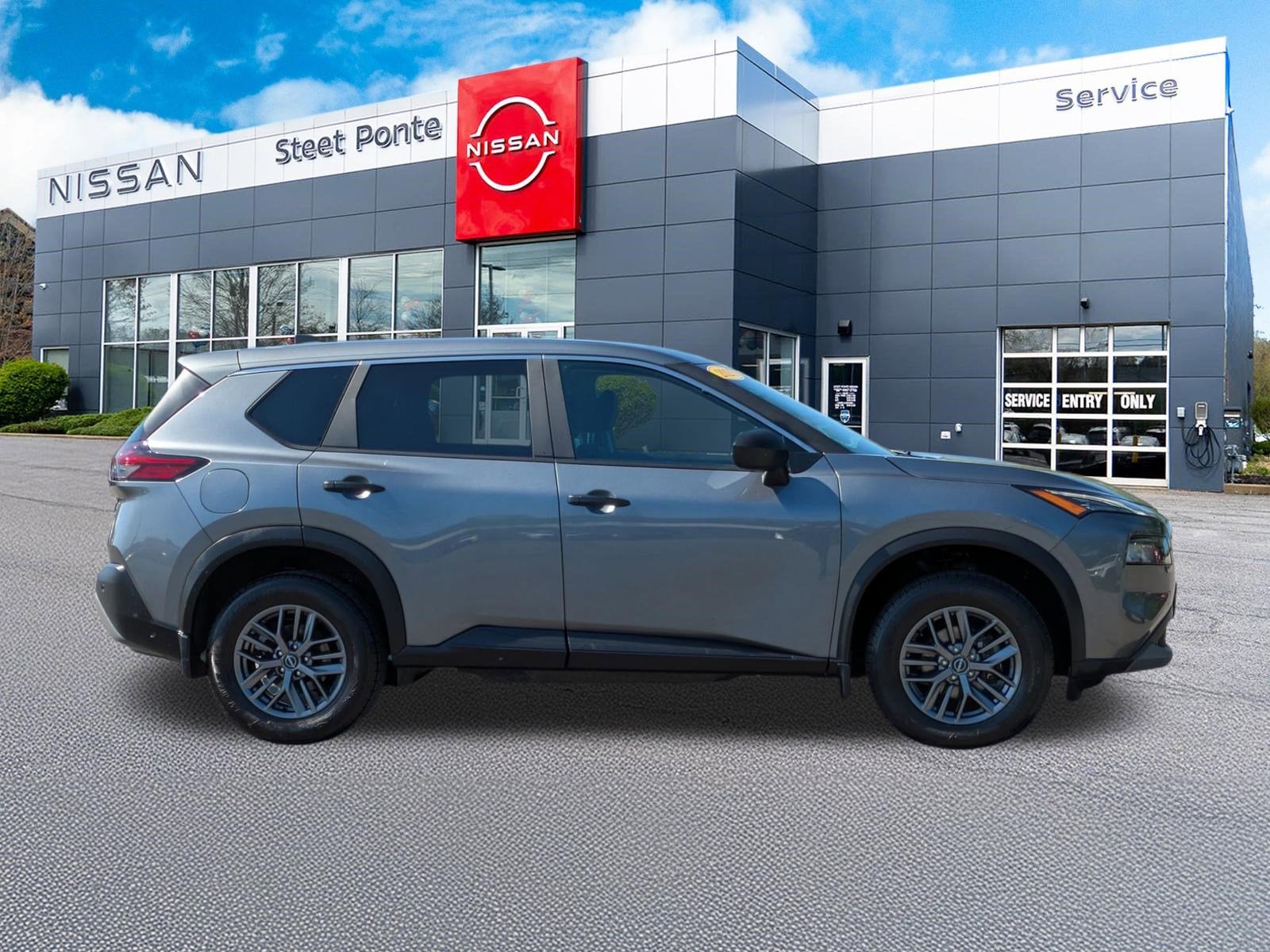 2023 Nissan Rogue S