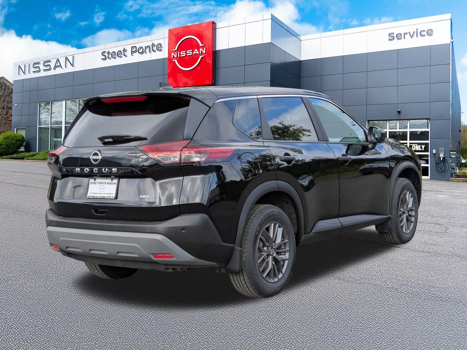 2023 Nissan Rogue S