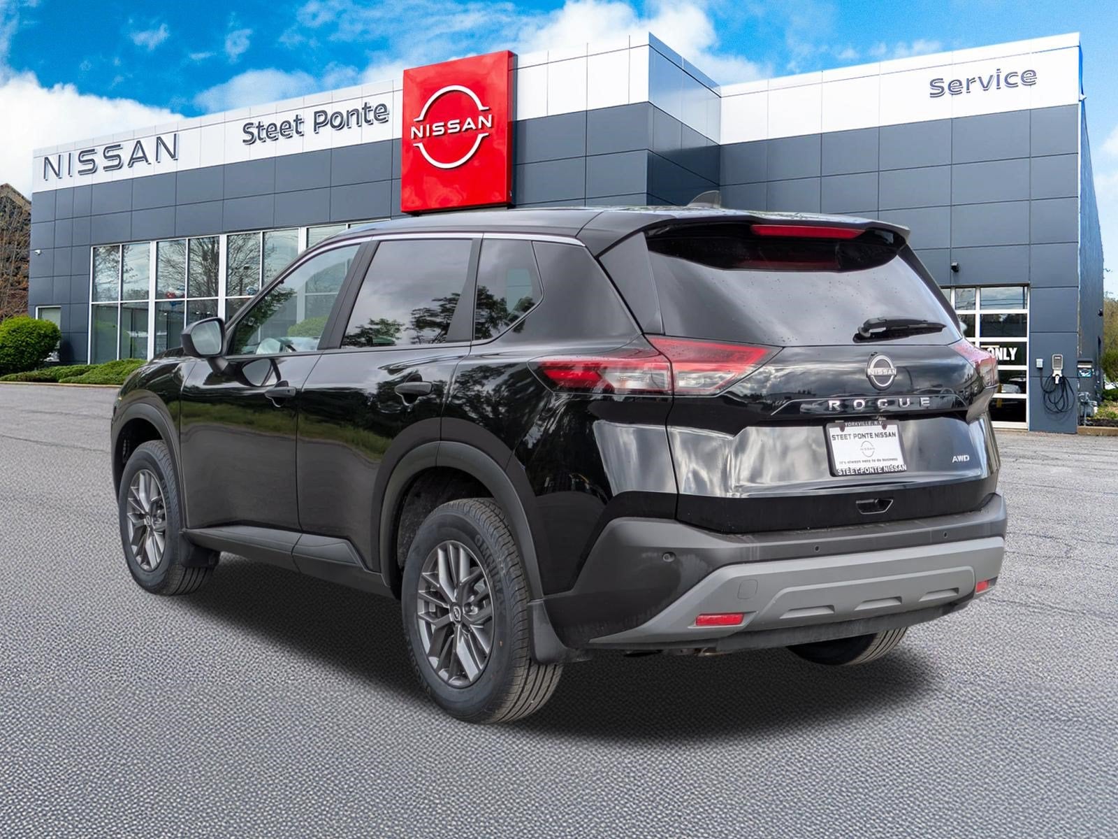 2023 Nissan Rogue S
