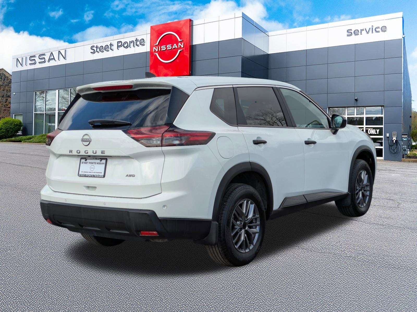 2025 Nissan Rogue S