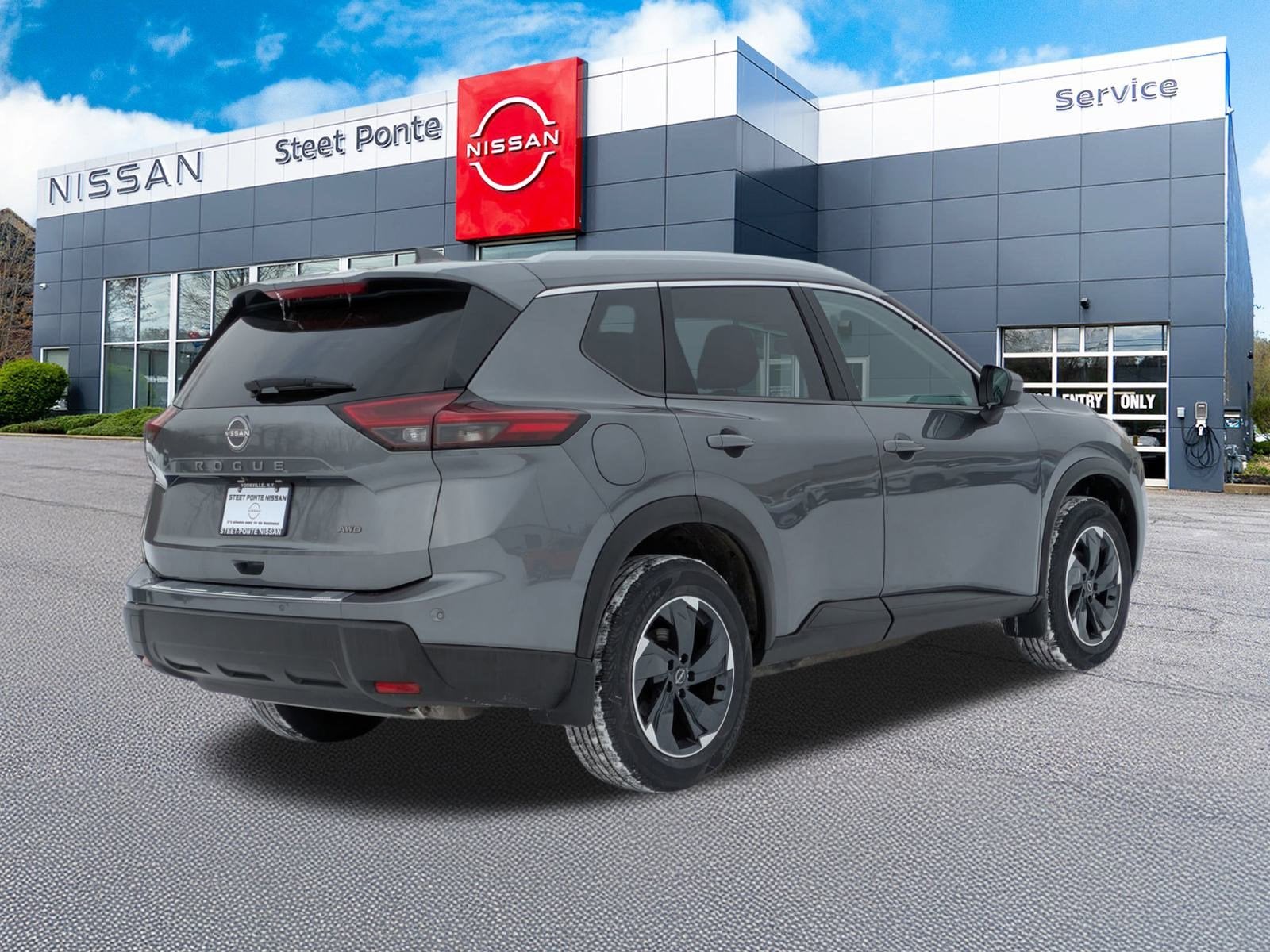 2025 Nissan Rogue SV