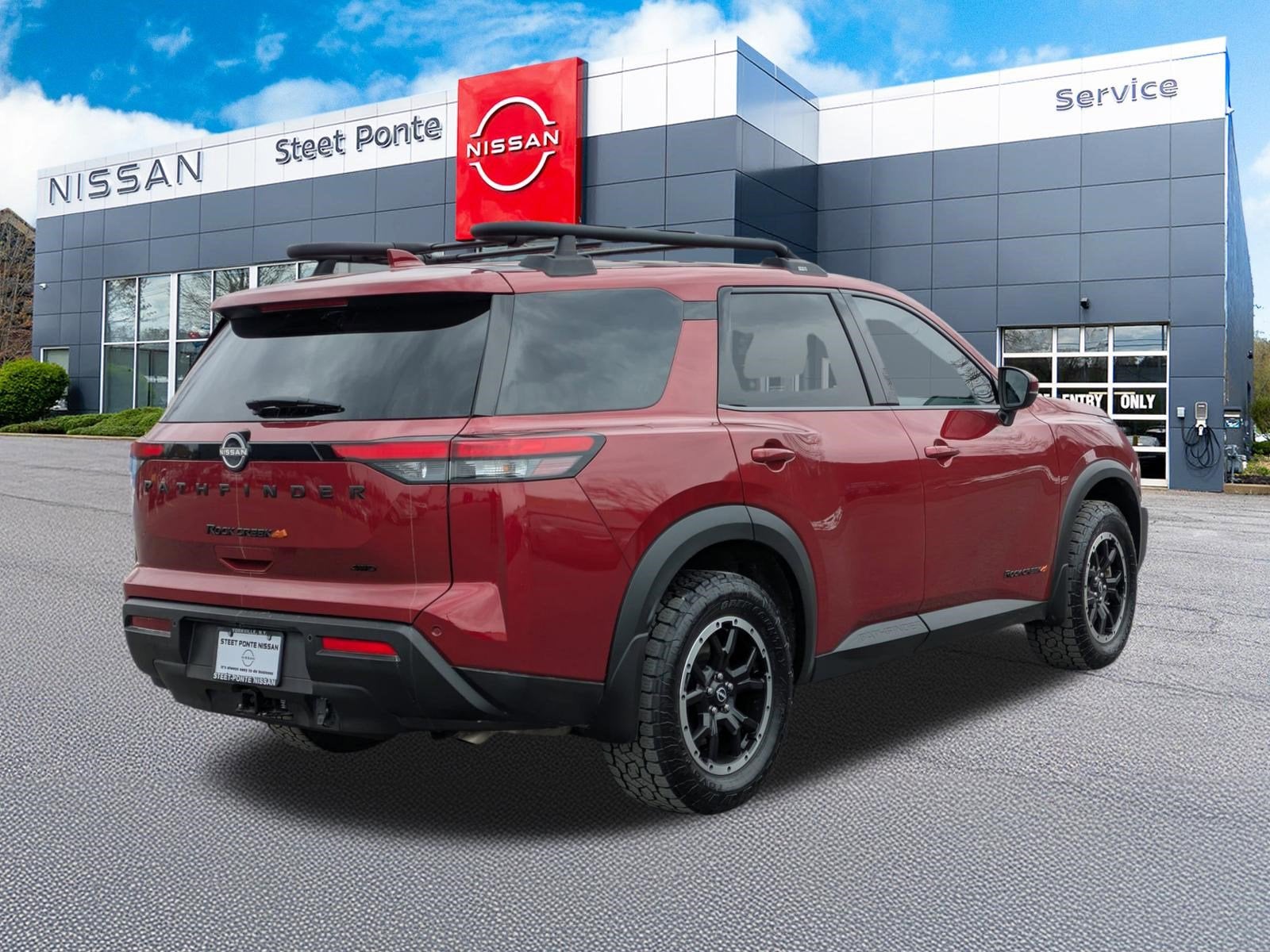2025 Nissan Pathfinder Rock Creek