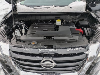 2024 Nissan Pathfinder SL