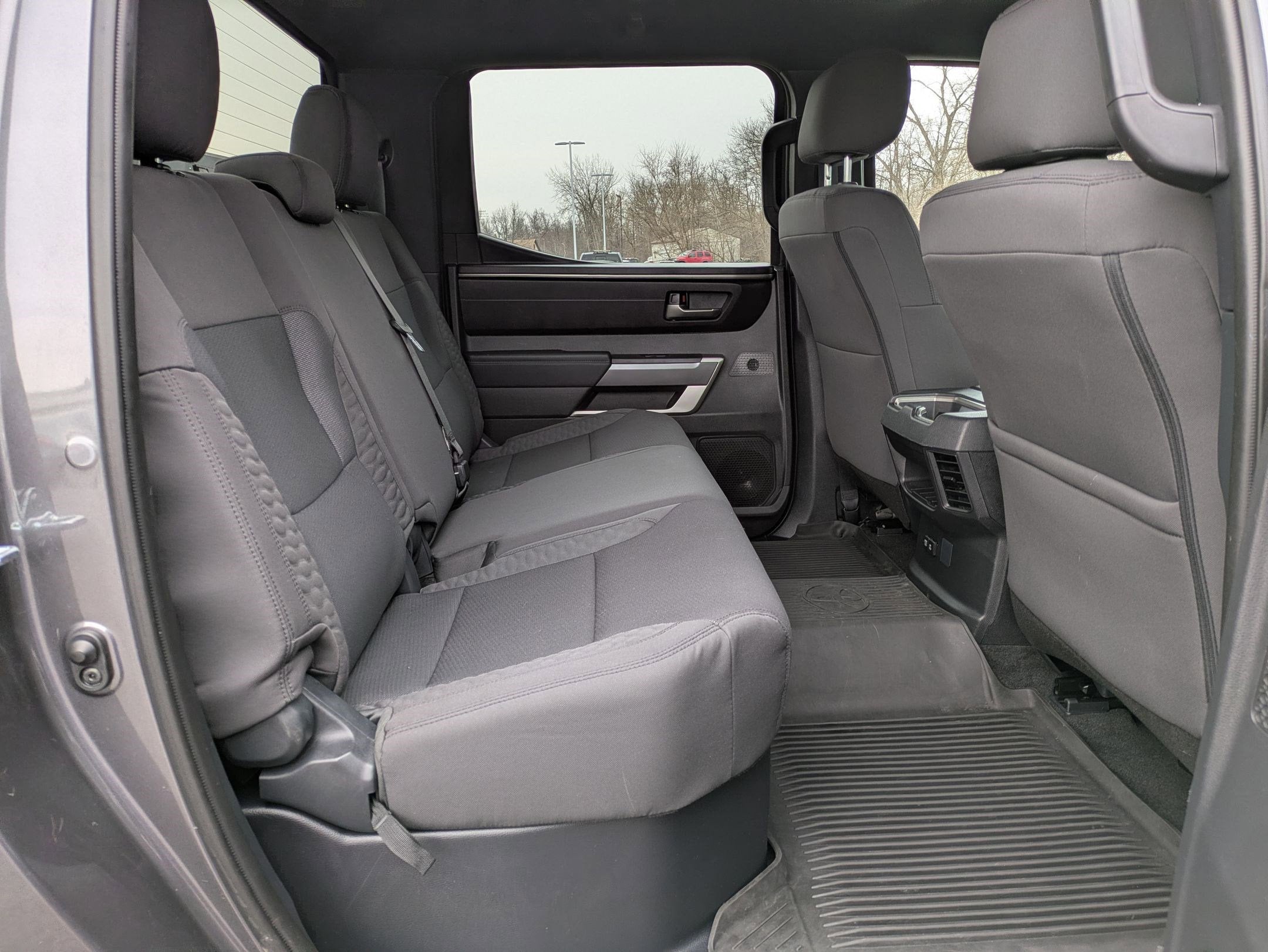 2025 Toyota Tundra 4WD SR5