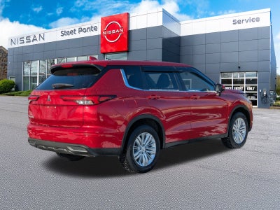 2022 Mitsubishi Outlander ES