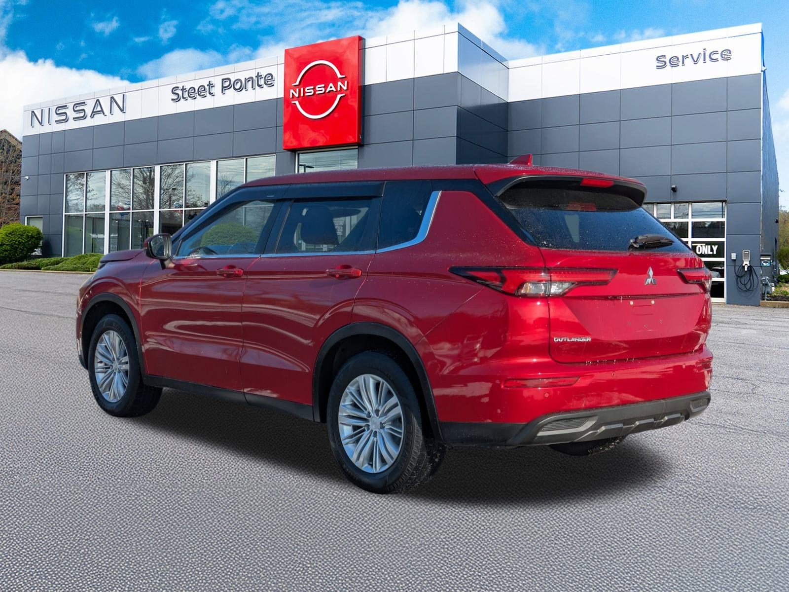 2022 Mitsubishi Outlander ES