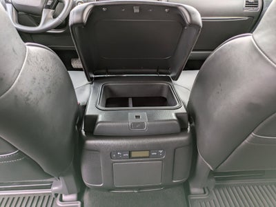 2024 Nissan Armada SV