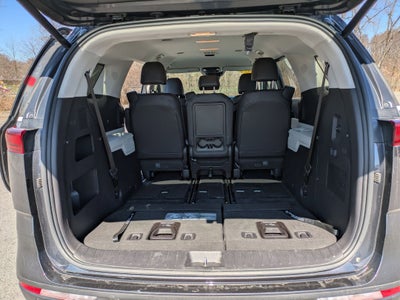 2024 Kia Carnival EX