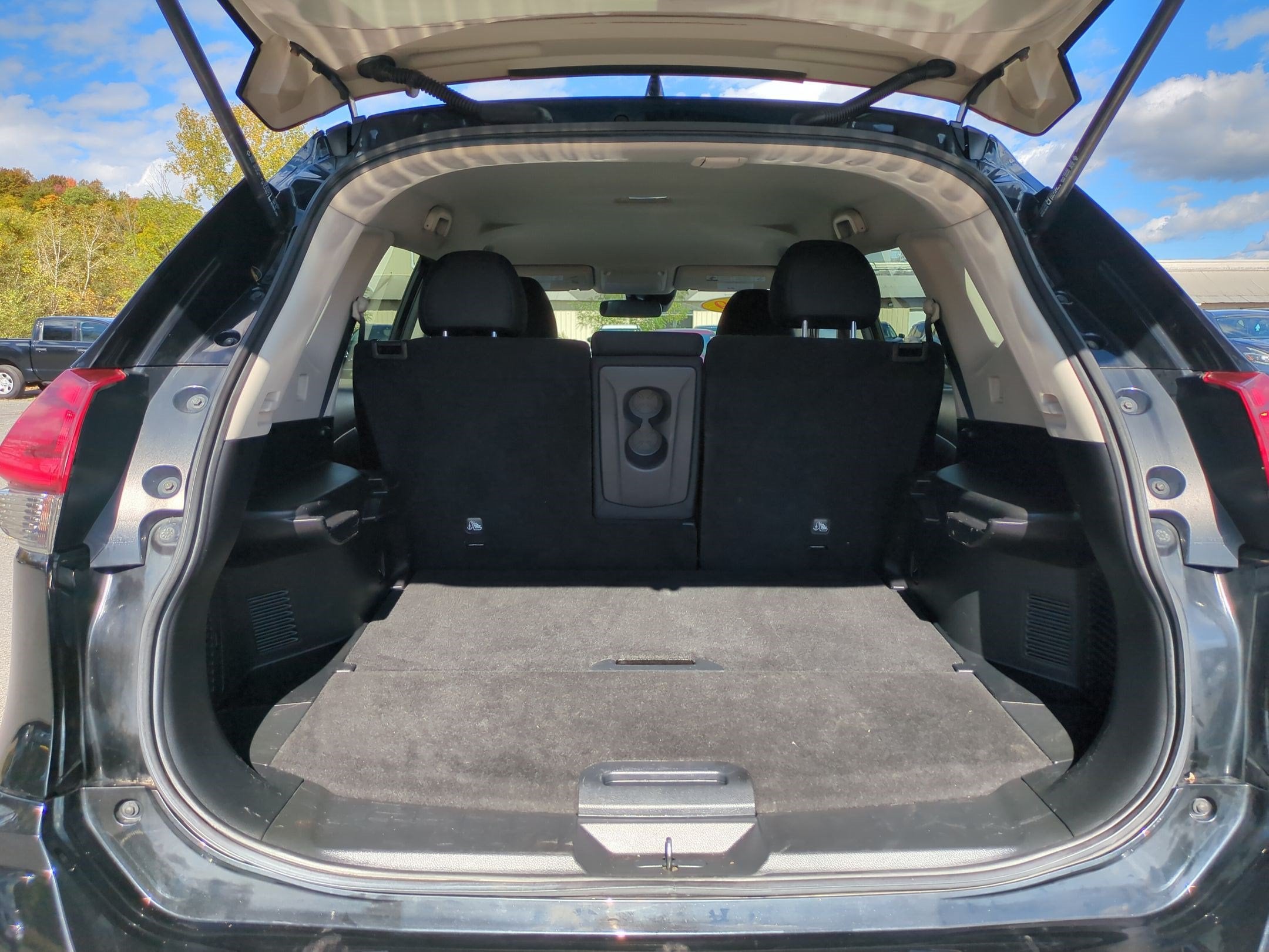 2019 Nissan Rogue S