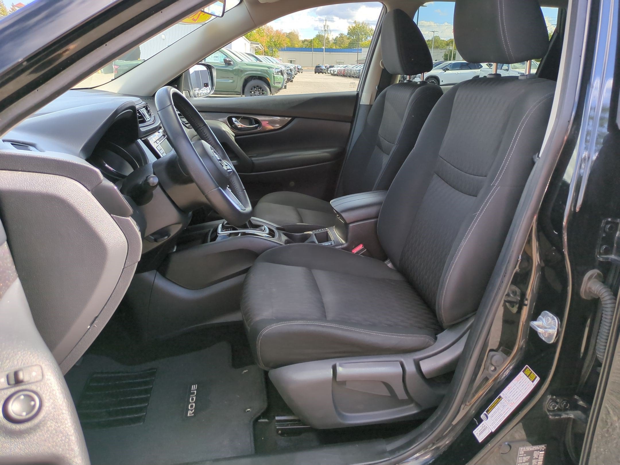 2019 Nissan Rogue S