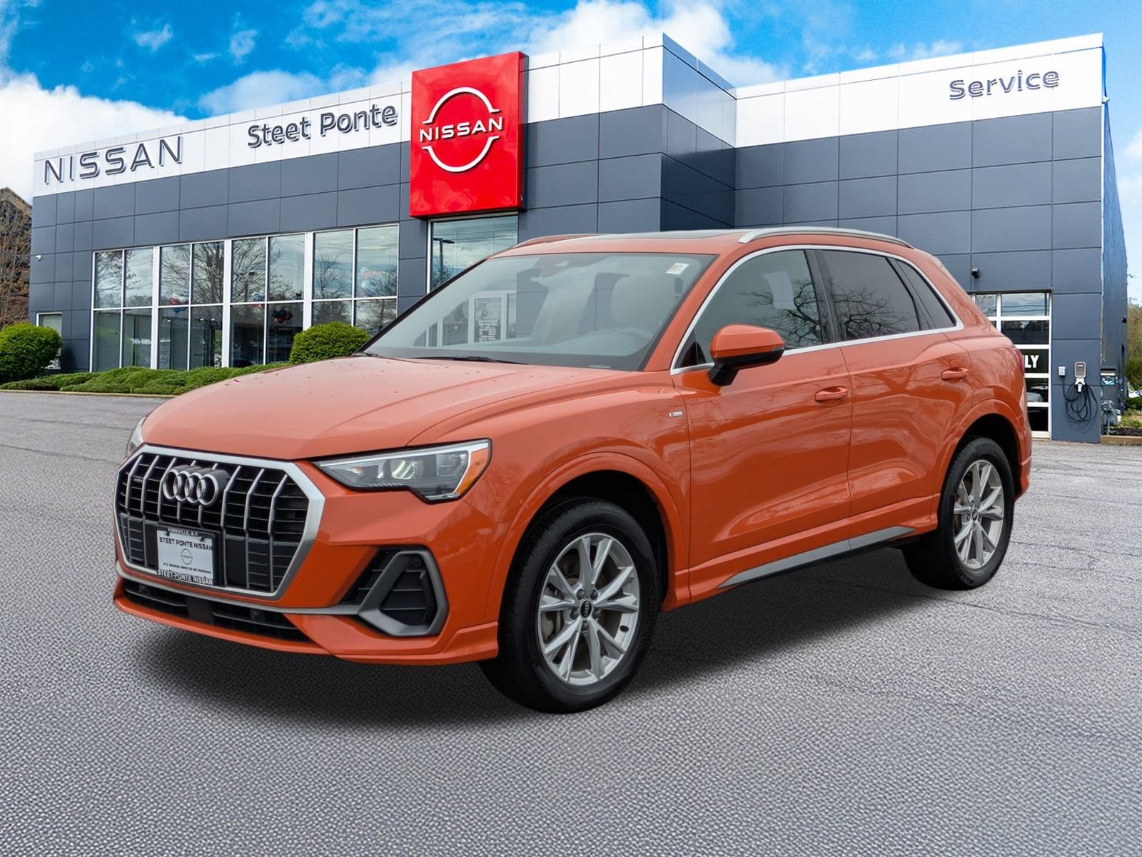 2021 Audi Q3 S line Premium