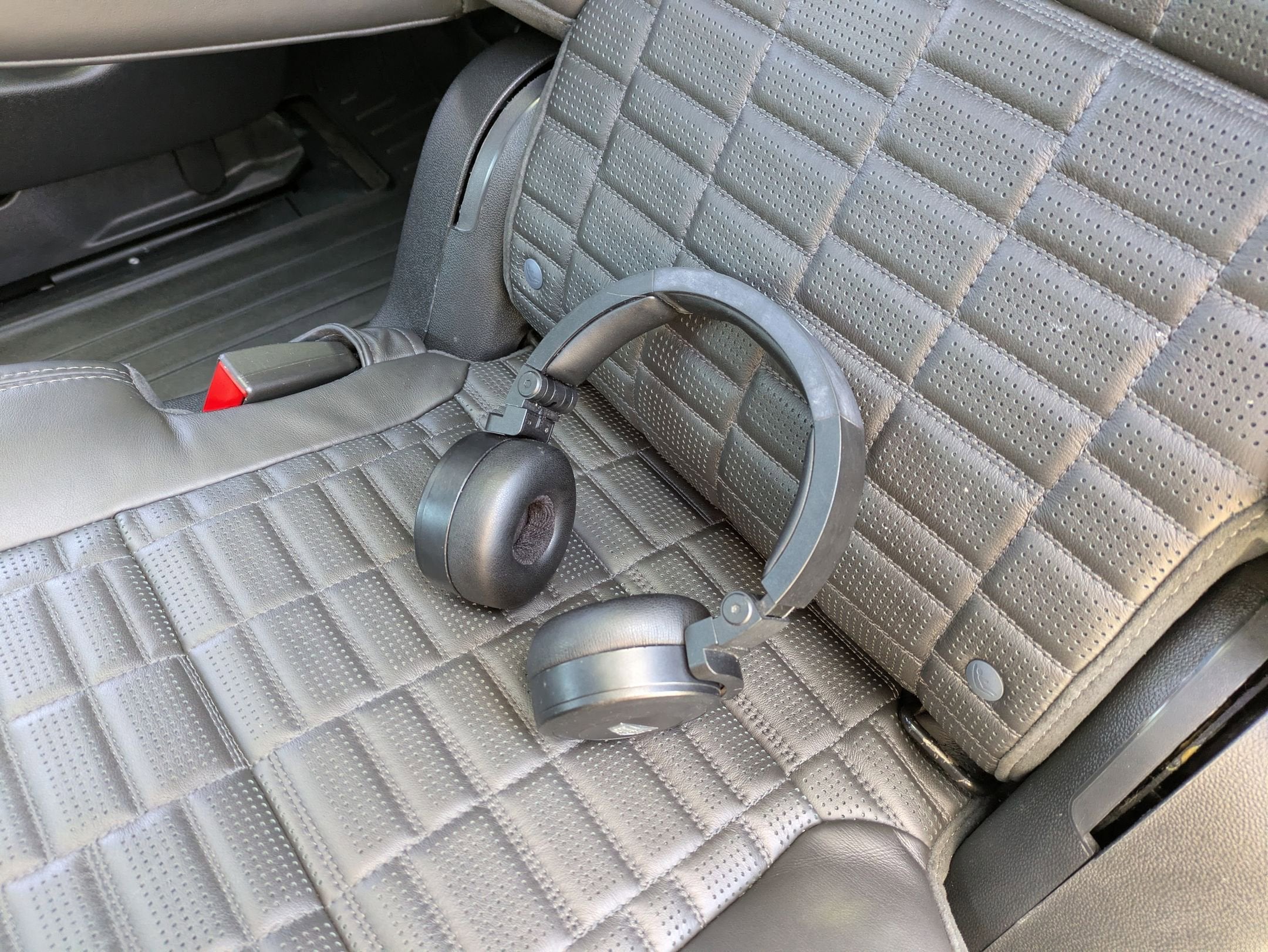 2023 Cadillac Escalade 4WD Sport Platinum